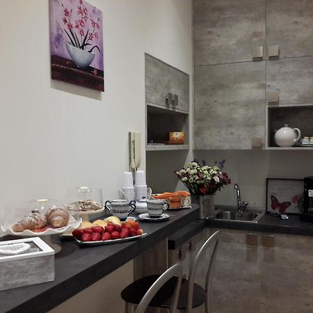 Le Stanze Di Penelope Bed and Breakfast Σαλέρνο Εξωτερικό φωτογραφία