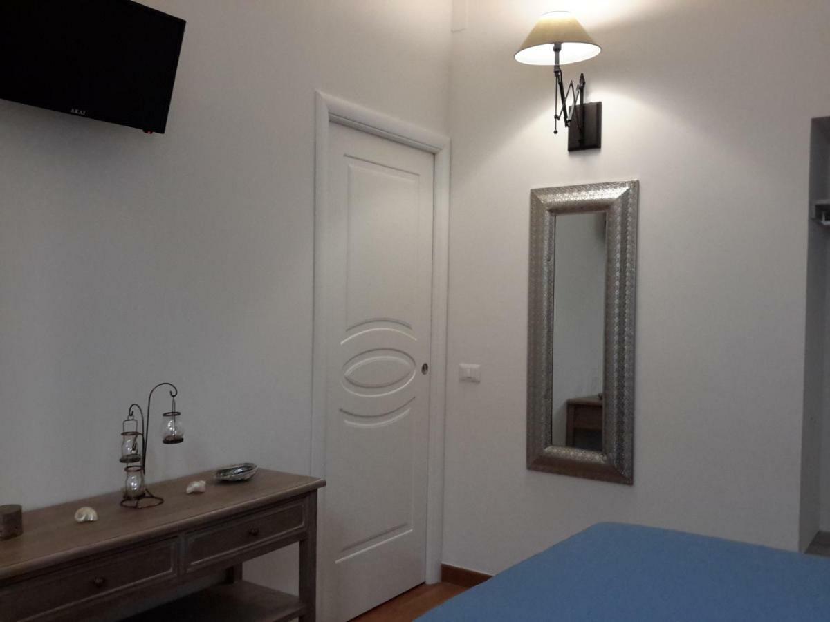 Le Stanze Di Penelope Bed and Breakfast Σαλέρνο Εξωτερικό φωτογραφία