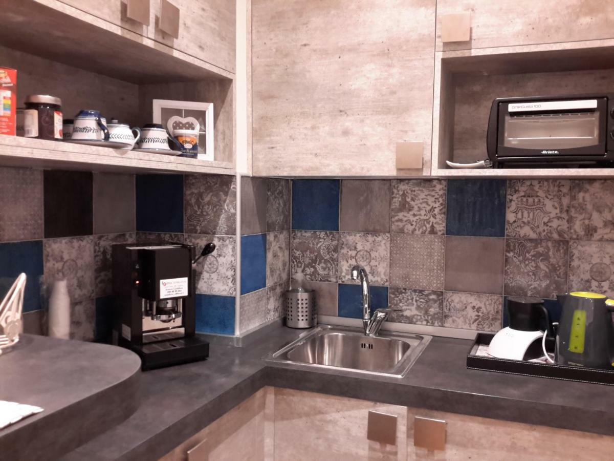 Le Stanze Di Penelope Bed and Breakfast Σαλέρνο Εξωτερικό φωτογραφία